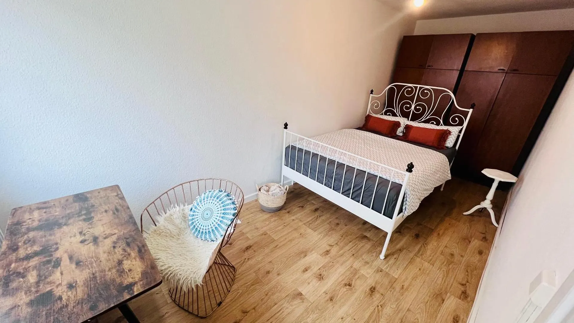 Gdr Flat With Rooftop Terrace Zingster Str 柏林 公寓